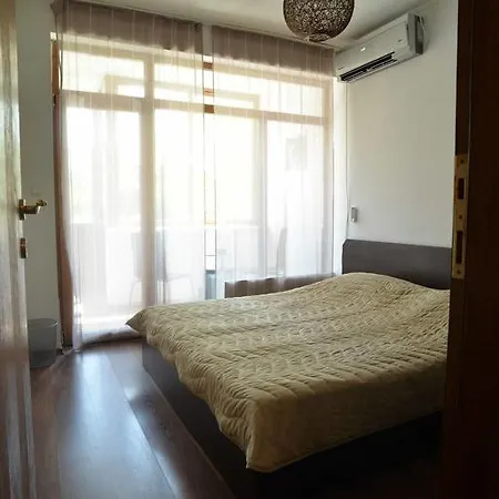 Apartment Amik Ovcho Pole Sofia