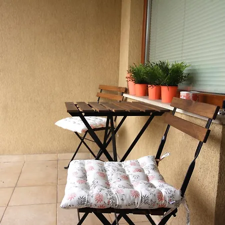 Amik Ovcho Pole Apartment *